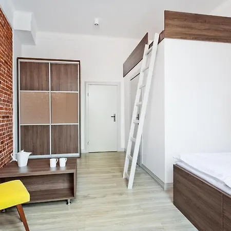 Moho S Vandrarhem Wrocław